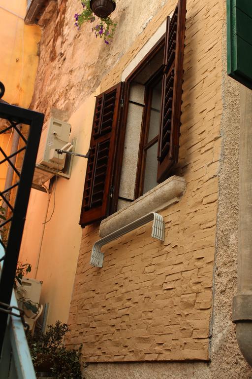 Rooms Da Angelica Old City 2 โรวีน ภายนอก รูปภาพ