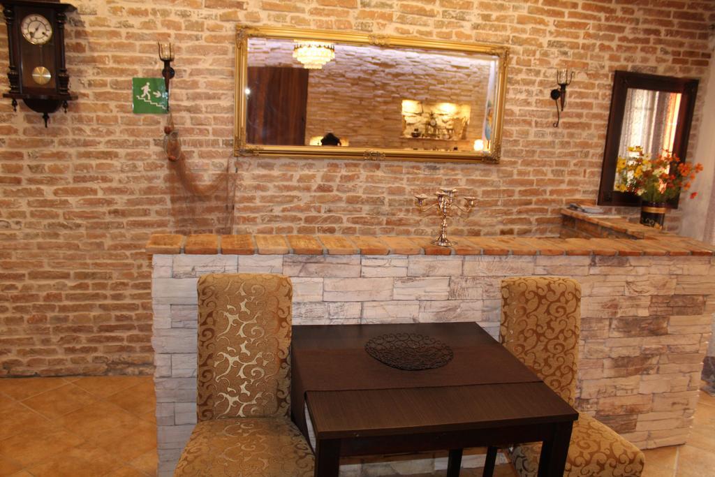 Rooms Da Angelica Old City 2 โรวีน ภายนอก รูปภาพ